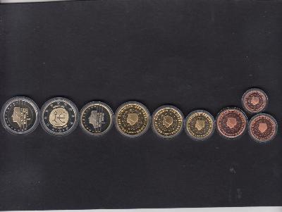 Beschrijving: 3,88 Euro ORIGIN.SET(9) Case defect